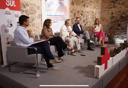 Empleo para una vida plena: nuestra alianza con Cruz Roja