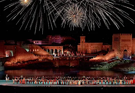 Toledo bajo las estrellas: vive el espectáculo nocturno de Puy du Fou