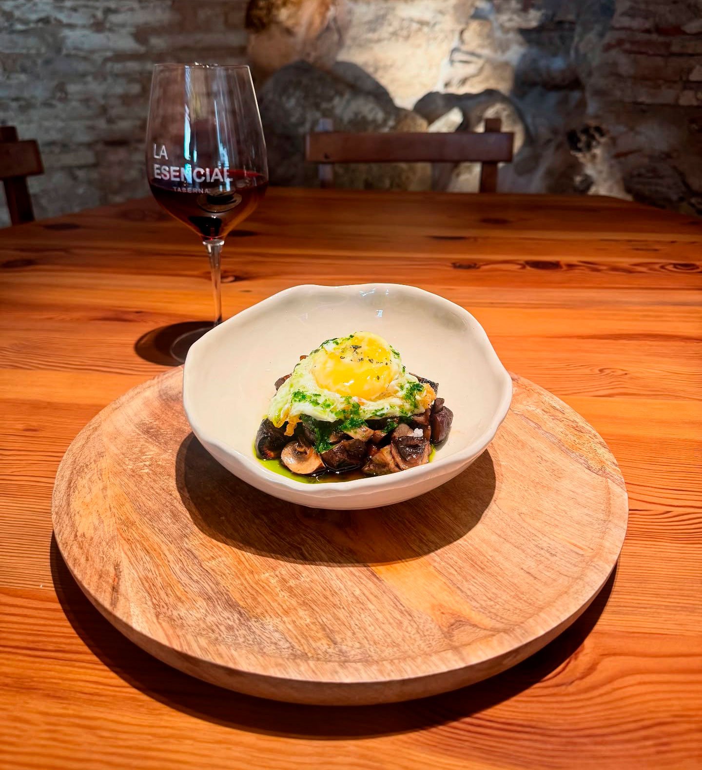 The art of eating well, without rushing and with soul